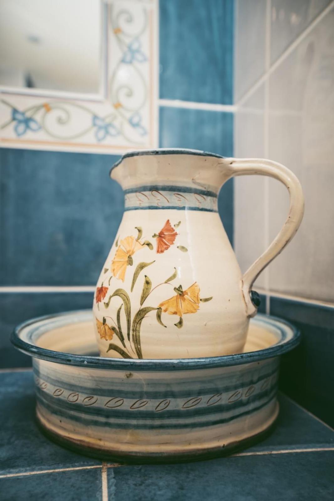 Maison De Village Au Coeur Des Remparts 圣莱伊德苏 外观 照片
