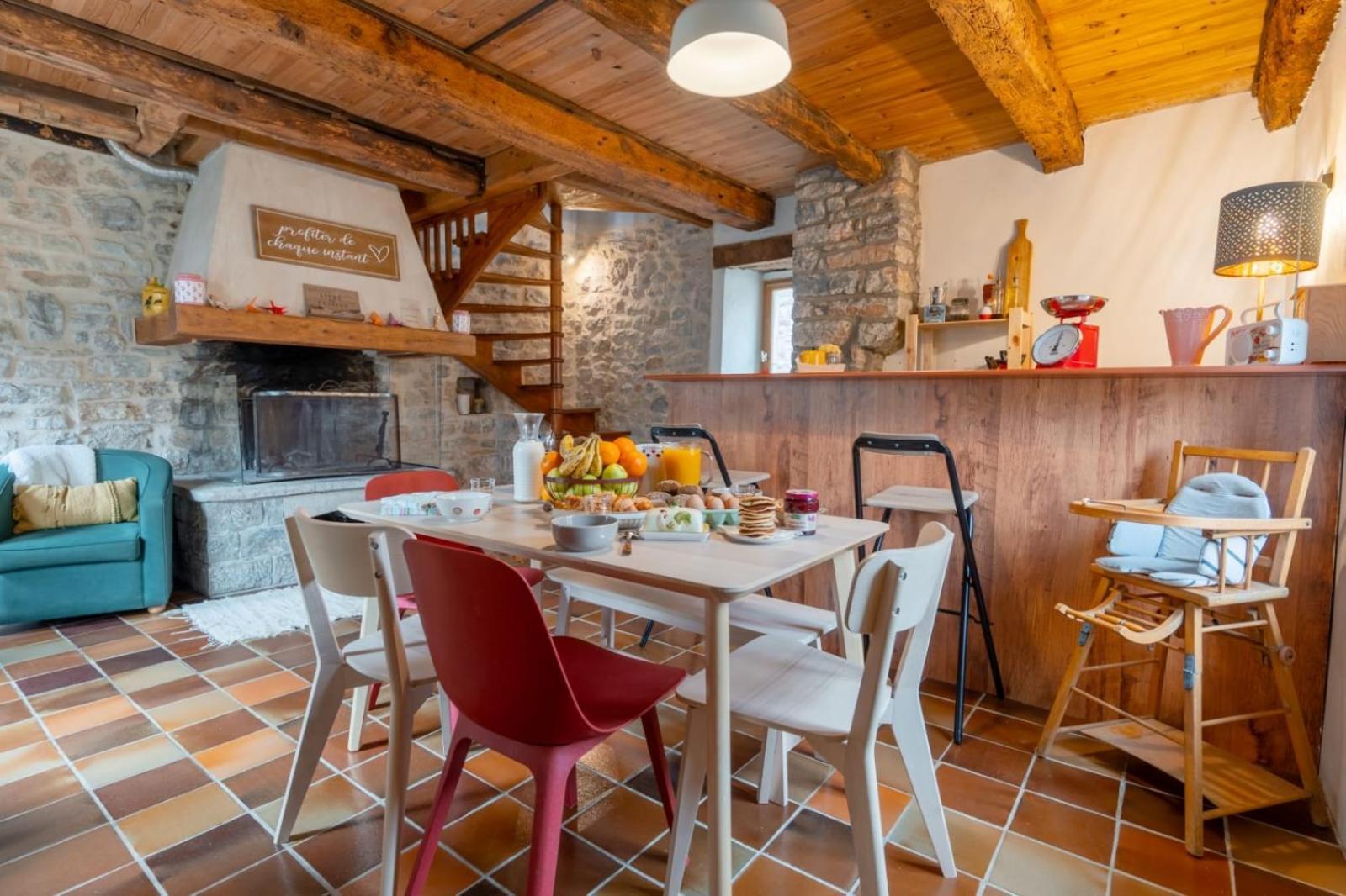 Maison De Village Au Coeur Des Remparts 圣莱伊德苏 外观 照片